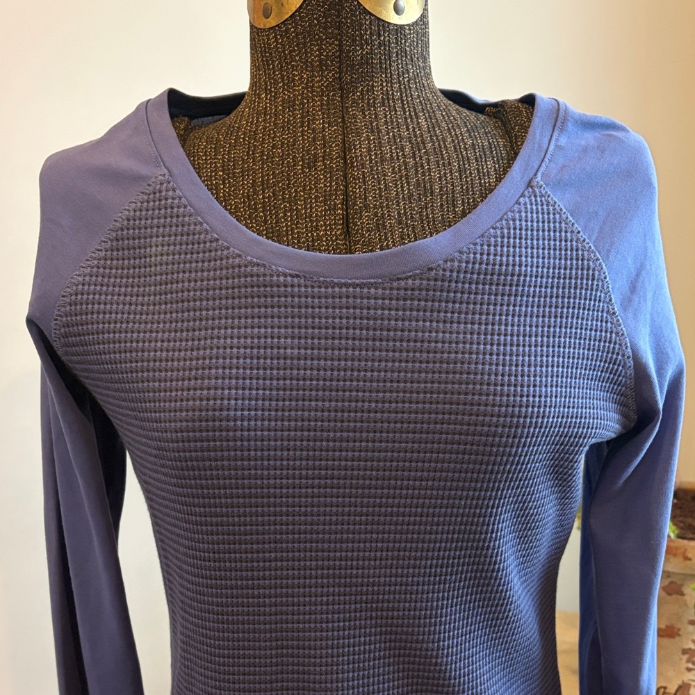 Columbia Women's Waffle Knit Thermal Long Sleeve Top Blue Medium